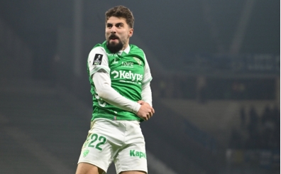 Be�ikta�'ta Zuriko Davitashvili sesleri!