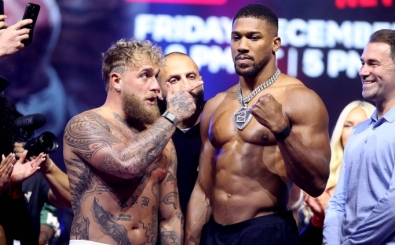 Boks�r Anthony Joshua trafik kazas�na kar��t�: �ki �l�