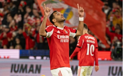 Benfica, sahas�nda tek golle kazanmas�n� bildi!