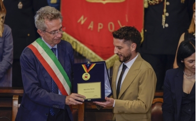 Napoli'de Mertens'e büyük onur!