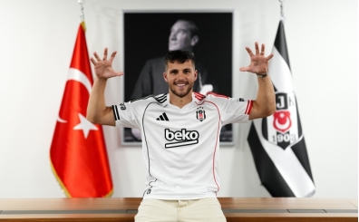David Jurasek, Beşiktaş'ın 188. yabancı futbolcusu oldu