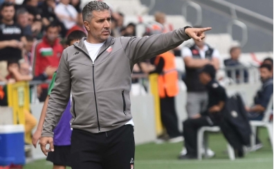 Karşıyaka'da Yıldırım yolcu