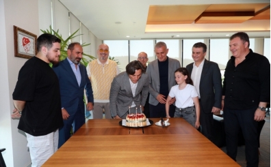 TFF, Vincenzo Montella'nın 51. yaş gününü kutladı