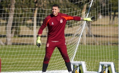 Fernando Muslera ilk maçından üzgün ayrıldı!