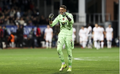 Galatasaray, 14 yln ardndan sezona Muslerasz balyor