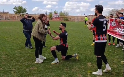 Nevşehir'de amatör futbolcudan şampiyonluk maçında önce evlilik teklifi