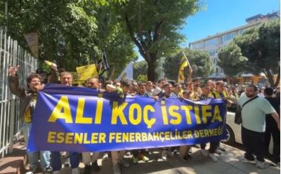Fenerbahçe'de 'Ali Koç istifa' yürüyüşü
