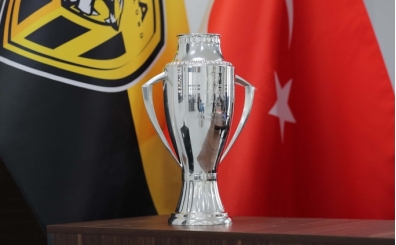 Şampiyon Aliağa Futbol kupasına kavuştu
