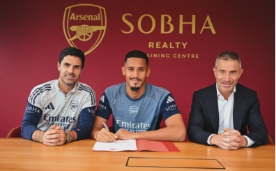 Arsenal, William Saliba ile yeni szleme imzalad