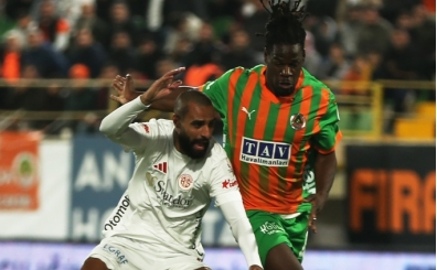 Akdeniz derbisinde ne kazanan var, ne gol!