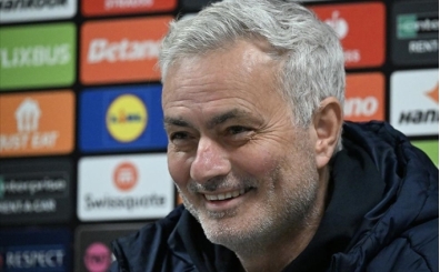 Jose Mourinho, UFC Londra'y yerinde takip etti