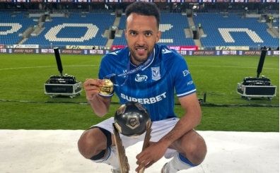 Trabzonspor, İsveçli stoper Alex Douglas'ı gündemine aldı
