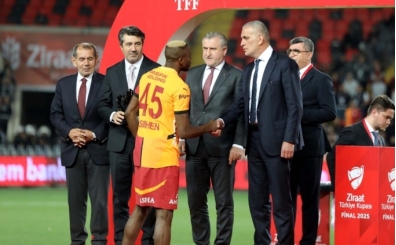 Hacıosmanoğlu: 'Protestolar beni motive ediyor! Kupayı ben vereceğim'