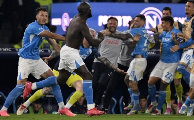 Serie A'da düğüm çözüldü: Şampiyon Napoli!