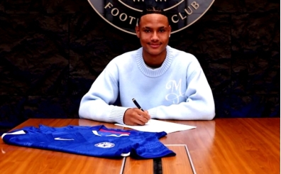 Eboue'nin o�lu Chelsea ile imzalad�