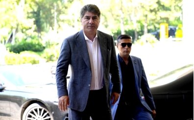 Hakan Safi'nin y�netimindeki 3 isim ortaya ��kt�!