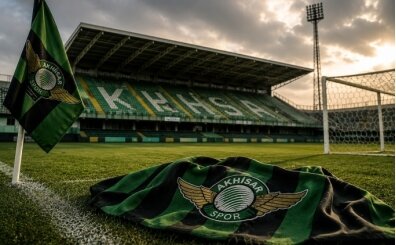Akhisarspor farkl� isimle amat�rde