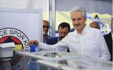 Mehmet Ali Ayd�nlar'dan adayl�k karar�