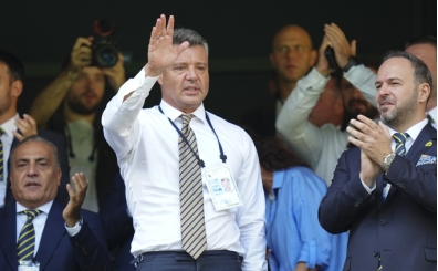 Fenerbah�e, Bankalar Birli�i'nden ��kt�!