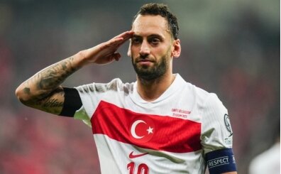 A Milli Tak�m'a Hakan �alhano�lu m�jdesi!