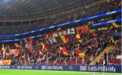 Dursun �zbek: 'Stadyumun yenilenmesi laz�m'