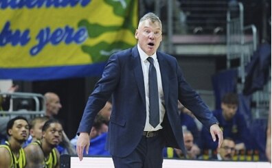 Steve Nash ve LeBron James'ten Fenerbah�e referans�