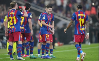 Barcelona, �spanya S�per Kupa'da finale y�kseldi