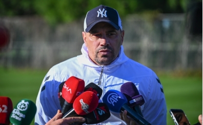 �a�da� Atan: 'Stoper ve sol kanat ar�yoruz'