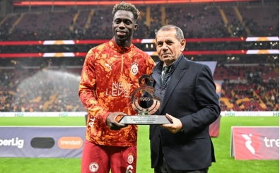 Dursun �zbek'in soyunma odas�nda ne dedi�i ortaya ��kt�!