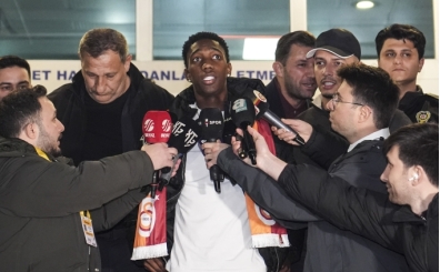 Yaser Asprilla, Galatasaray i�in geldi!