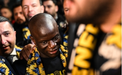 Frans�zlardan N'Golo Kante i�in D�nya Kupas� vurgusu!