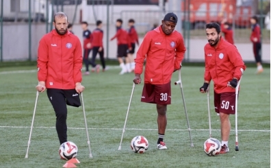 T�rkiye, Cezayirli Ouchenne'ye ampute futbolda umut oldu