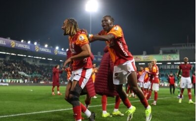 Galatasaray'da Sacha Boey ile domino etkisi!
