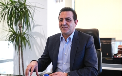 Abdullah Kavukcu: 'Kar�� tak�m�n da alg�lar� var'