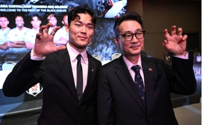 Kore'den Hyeon-gyu Oh'a tam destek!