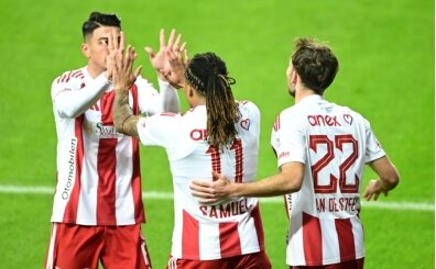 Antalyaspor, Samsunspor'un moralini bozdu!