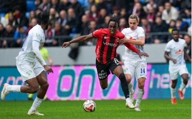 Rizespor'dan Gen�lerbirli�i kar��s�nda geri d�n��!