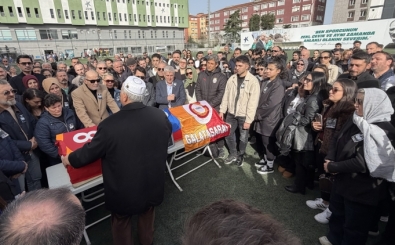 Nurcan �elik, son yolculu�una u�urland�!