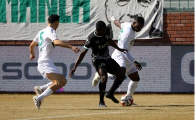 Esenler Erokspor, �� puan� �� golle ald�!