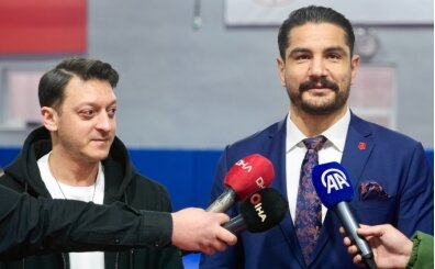 Mesut �zil: 'Fenerbah�e'de oynamak istemezdim'