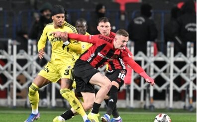 Archie Brown, ligde 3 ay sonra sahada!