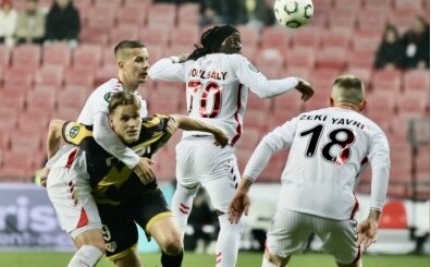 Fuat �apa: '�� gol� de kendi hatalar�m�zdan yedik'