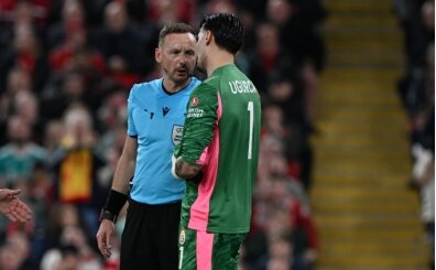 Galatasaray ma��n�n hakemi Raczkowski i�in fla� a��klama!