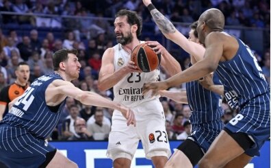 Anadolu Efes, Madrid'de ma�lup