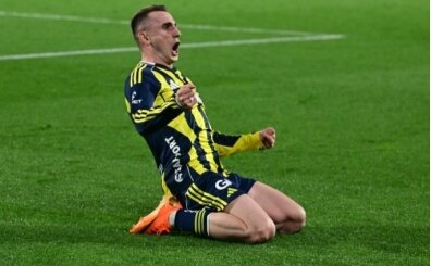 Kerem Akt�rko�lu; rekora 1 kald�