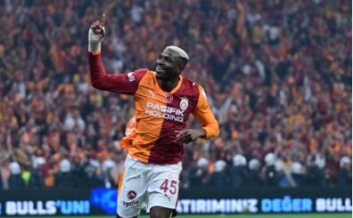 Victor Osimhen gollerine devam ediyor