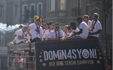 CANLI | Galatasaray'dan kutlama g�n�