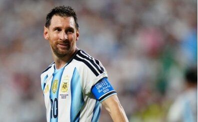 Messi hat-trick yapt�, Arjantin D�nya Kupas�'na �ovla ba�lad�