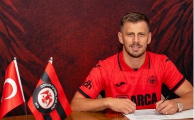 Arca �orum FK, Ylber Ramadani'yi kadrosuna katt�