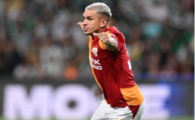 Lucas Torreira'dan tarihi siftah!